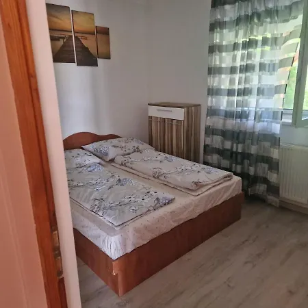 Vila Rajmund Vendeghaz Balatonkeresztúr Exteriér fotografie