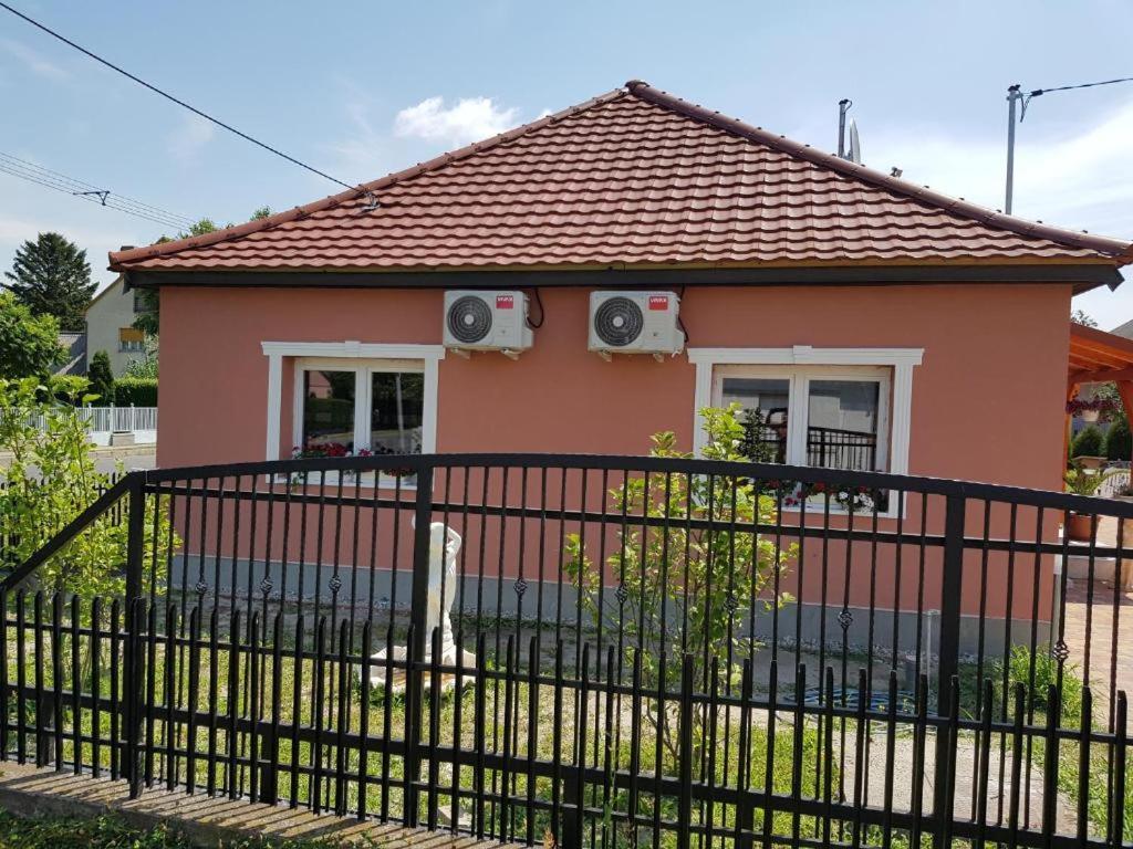 Rajmund Vendeghaz Prázdninový dům Balatonkeresztúr